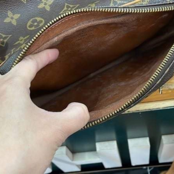 Louis Vuitton St Germain - Picture 5 of 17